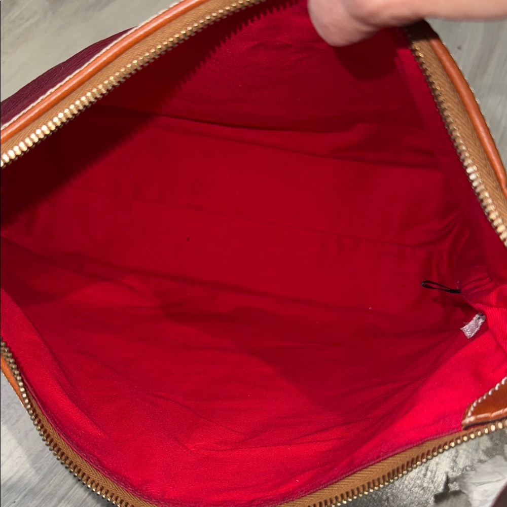 RARE Y2K Vintage Dooney & Bourke Red and Tan Pebbled Leather Hobo. EUC - Picture 14 of 16